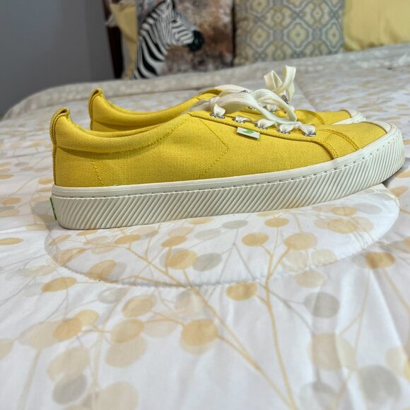 CARIUMA: Women's OCA Low Canvas Sneaker-Yellow-Size 9 - Picture 6 of 6
